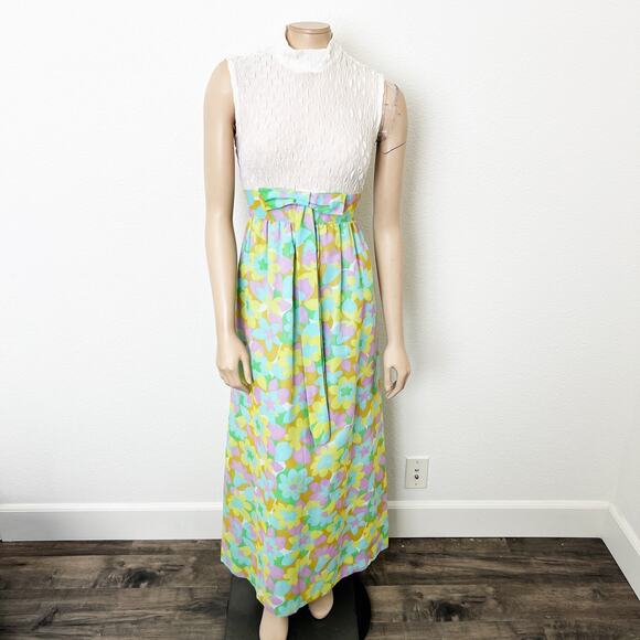Vintage Dresses & Skirts - [Vintage] 60s 70s Cream Mock Neck Groovy Floral Print Bow Maxi Dress Sz Medium M